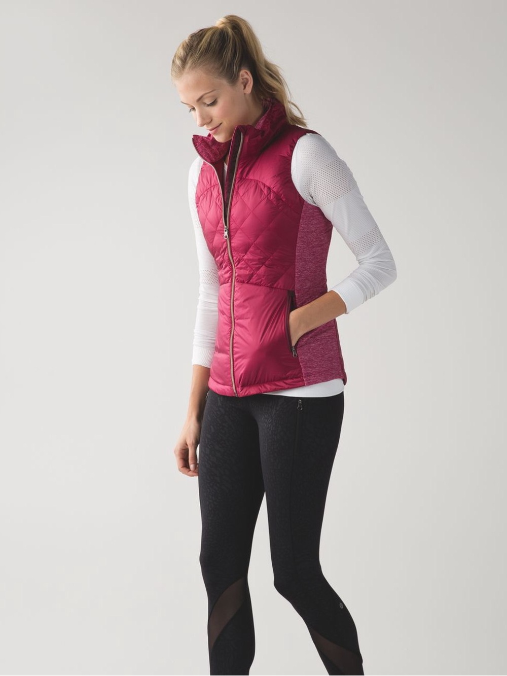 Lululemon Down For A Run Vest in Berry Rumble size 4